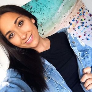 Meet your Posher, Helene